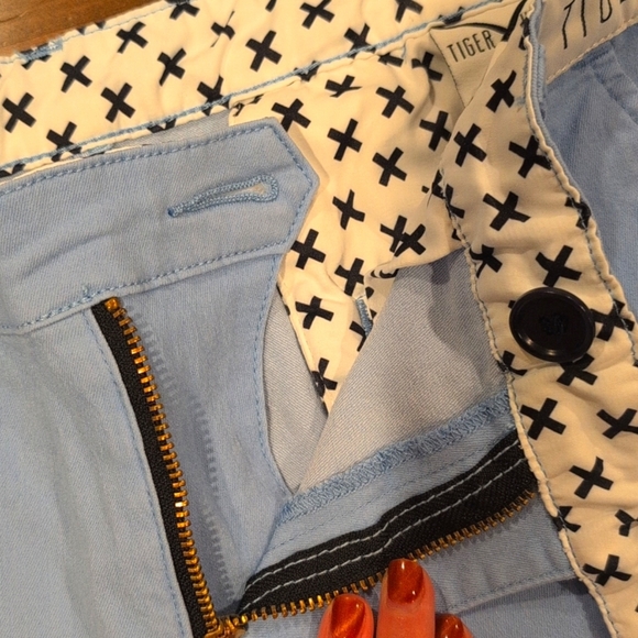 Tiger x horse Liam stretch chino shorts 6.5" - Picture 3 of 8